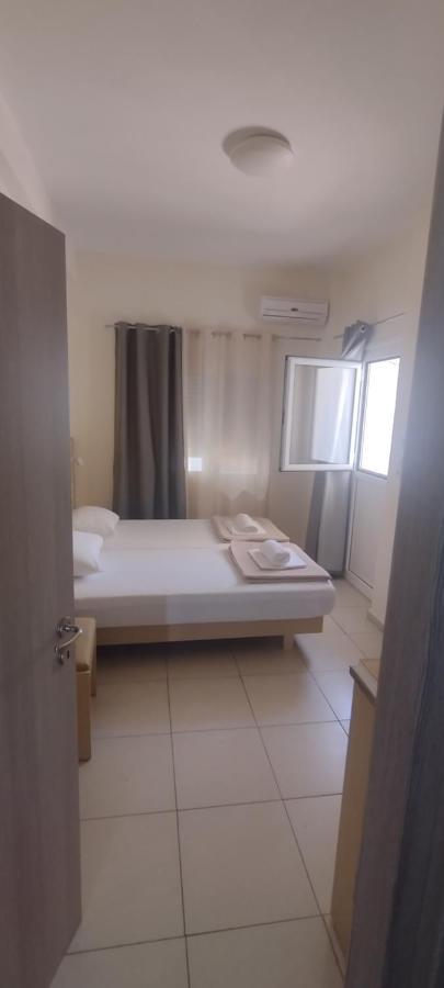 Sweetmar Guestrooms-Ground Floor Kos-Stadt Exterior foto